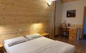 Hotel Ristorante Sassi Rossi